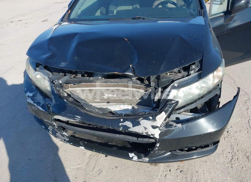 Photo 6 of 2013 Honda Civic CPE LX (VIN 2HGFG3B56DH526491)