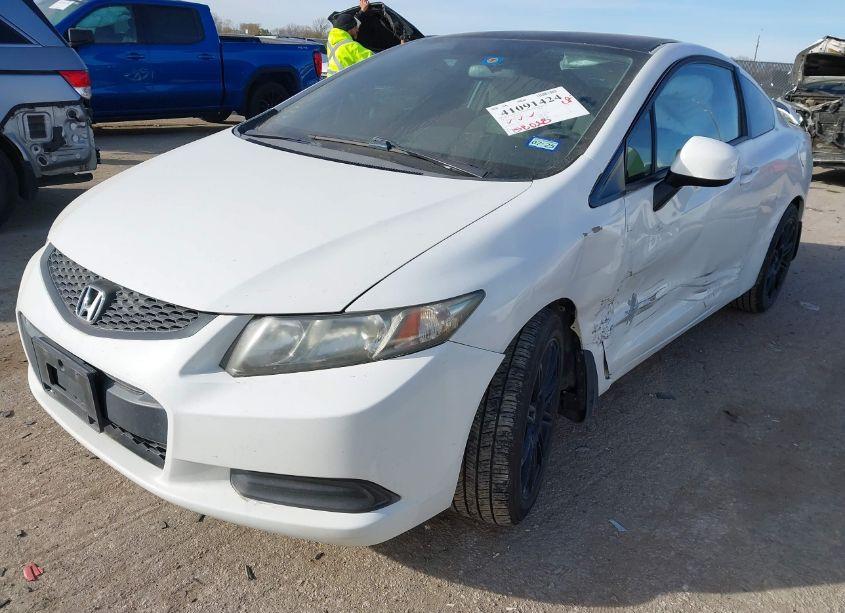 Photo 2 of 2013 Honda Civic LX (VIN 2HGFG3B56DH528757)