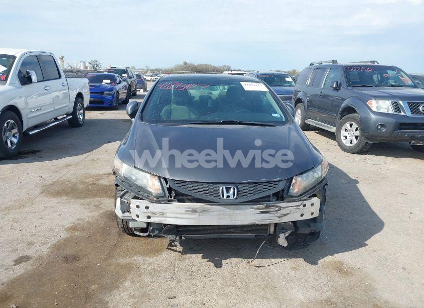 Photo 6 of 2013 Honda Civic LX (VIN 2HGFG3B56DH531836)