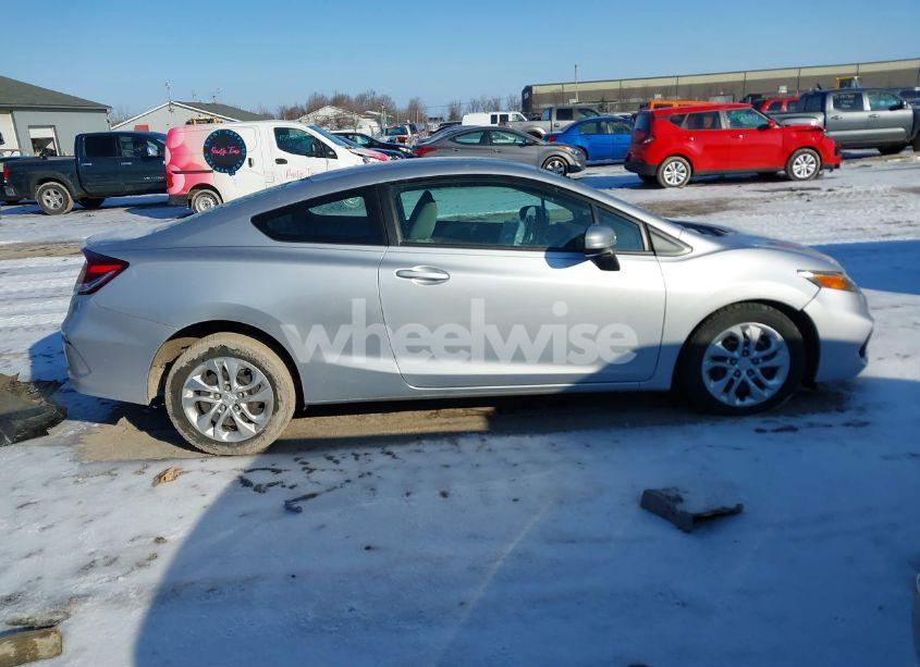 Photo 13 of 2015 Honda Civic LX (VIN 2HGFG3B56FH521326)