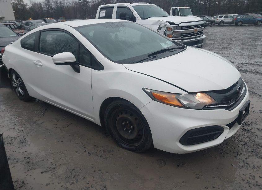 2015 Honda Civic LX (VIN 2HGFG3B56FH523934) main photo
