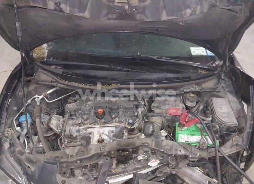Photo 10 of 2015 Honda Civic LX (VIN 2HGFG3B56FH530933)
