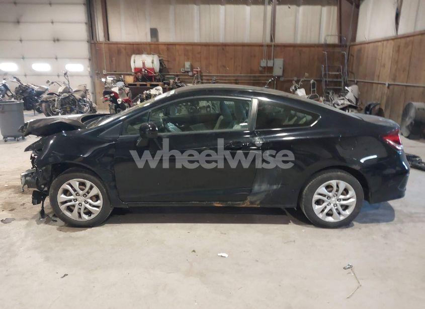 Photo 15 of 2015 Honda Civic LX (VIN 2HGFG3B56FH530933)