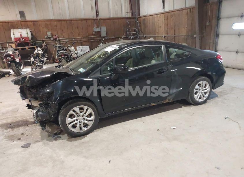 Photo 2 of 2015 Honda Civic LX (VIN 2HGFG3B56FH530933)