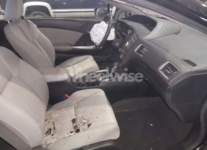 Photo 5 of 2015 Honda Civic LX (VIN 2HGFG3B56FH530933)