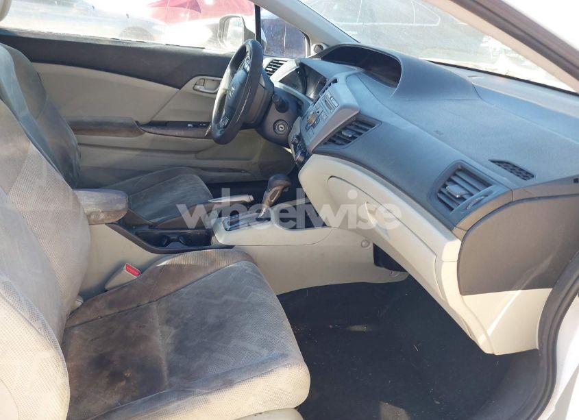 Photo 5 of 2012 Honda Civic LX (VIN 2HGFG3B57CH510122)