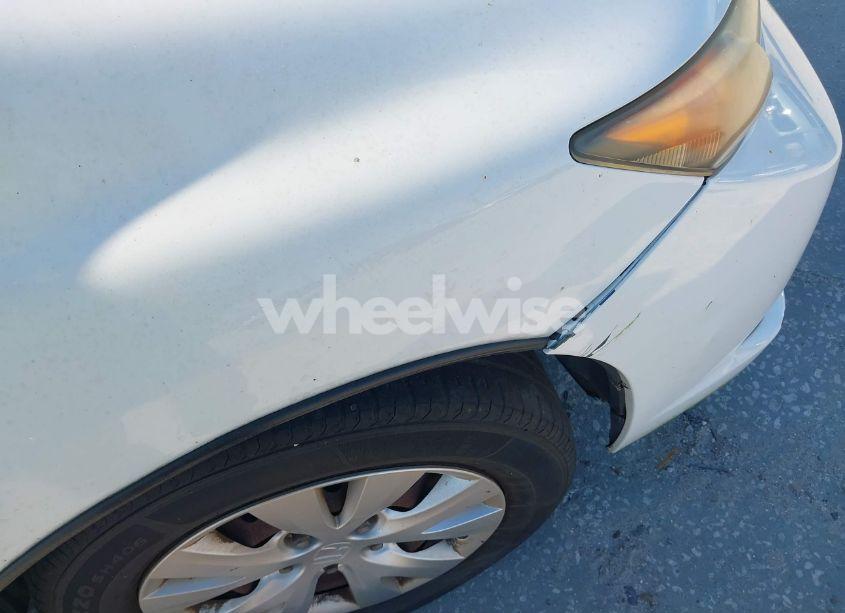 Photo 6 of 2012 Honda Civic LX (VIN 2HGFG3B57CH510122)