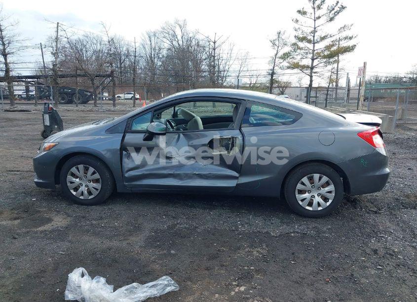 Photo 14 of 2012 Honda Civic LX (VIN 2HGFG3B57CH515451)