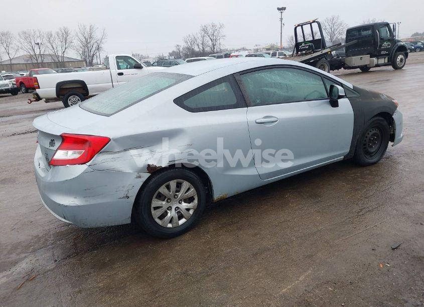 Photo 4 of 2012 Honda Civic LX (VIN 2HGFG3B57CH534405)