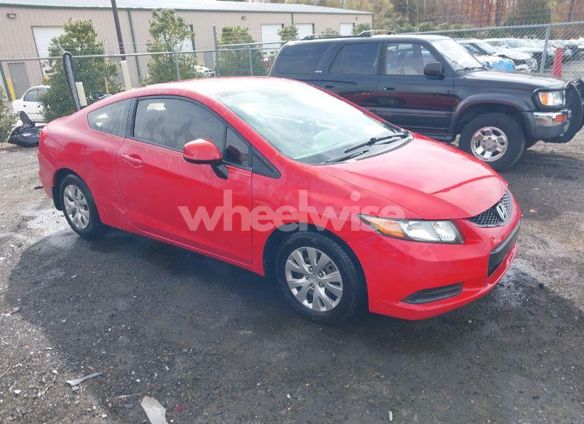 2012 Honda Civic LX (VIN 2HGFG3B57CH550863) main photo