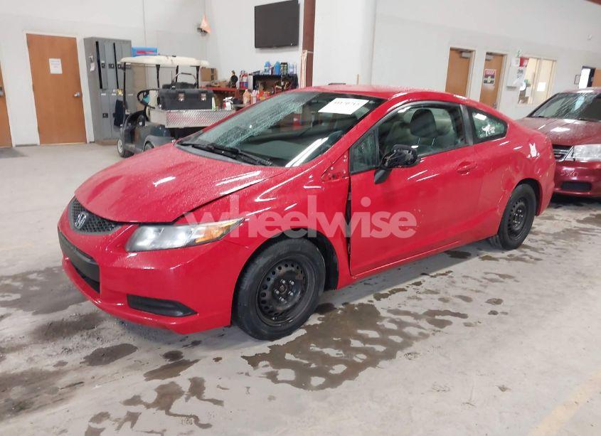 Photo 2 of 2012 Honda Civic LX (VIN 2HGFG3B57CH555562)