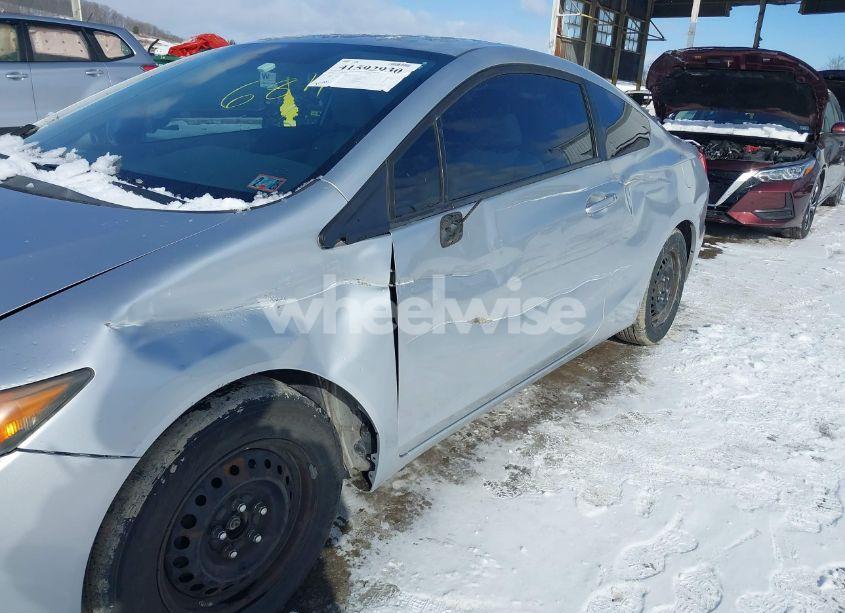 Photo 6 of 2012 Honda Civic LX (VIN 2HGFG3B57CH556811)