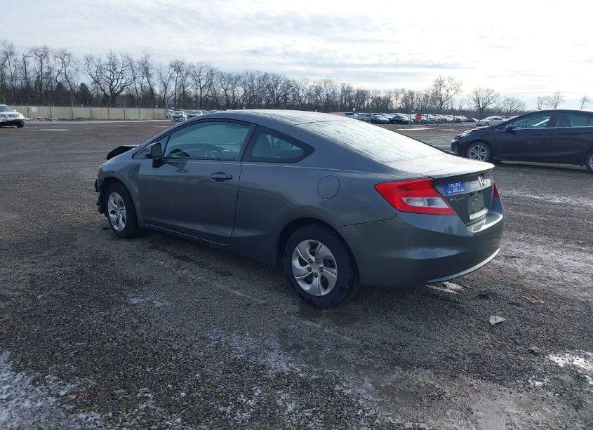 Photo 3 of 2013 Honda Civic LX (VIN 2HGFG3B57DH518447)