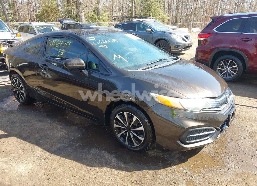 2014 Honda Civic LX (VIN 2HGFG3B57EH506266) main photo