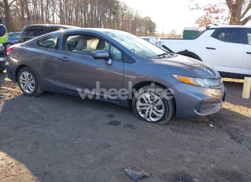 2014 Honda Civic LX (VIN 2HGFG3B57EH511015) main photo