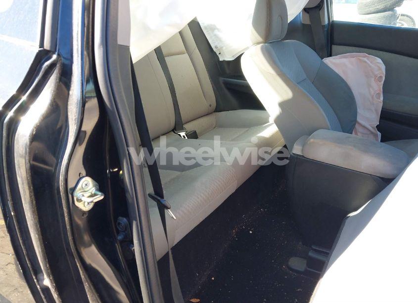 Photo 8 of 2015 Honda Civic LX (VIN 2HGFG3B57FH516569)