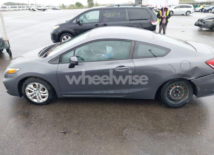 Photo 14 of 2015 Honda Civic LX (VIN 2HGFG3B57FH522436)