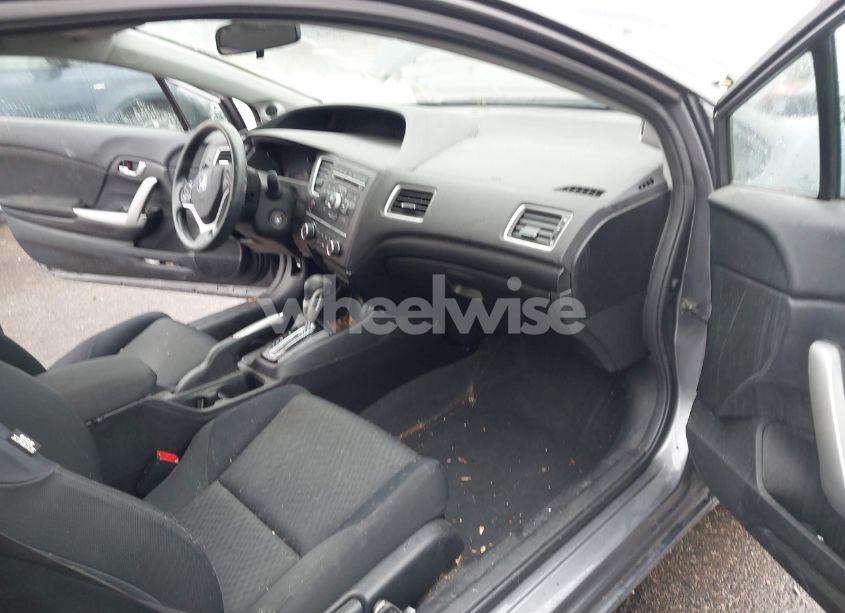 Photo 5 of 2015 Honda Civic LX (VIN 2HGFG3B57FH522436)