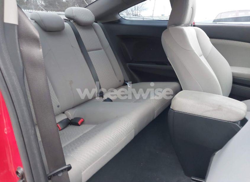 Photo 8 of 2015 Honda Civic LX (VIN 2HGFG3B57FH523800)