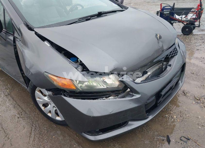 Photo 6 of 2012 Honda Civic LX (VIN 2HGFG3B58CH505205)