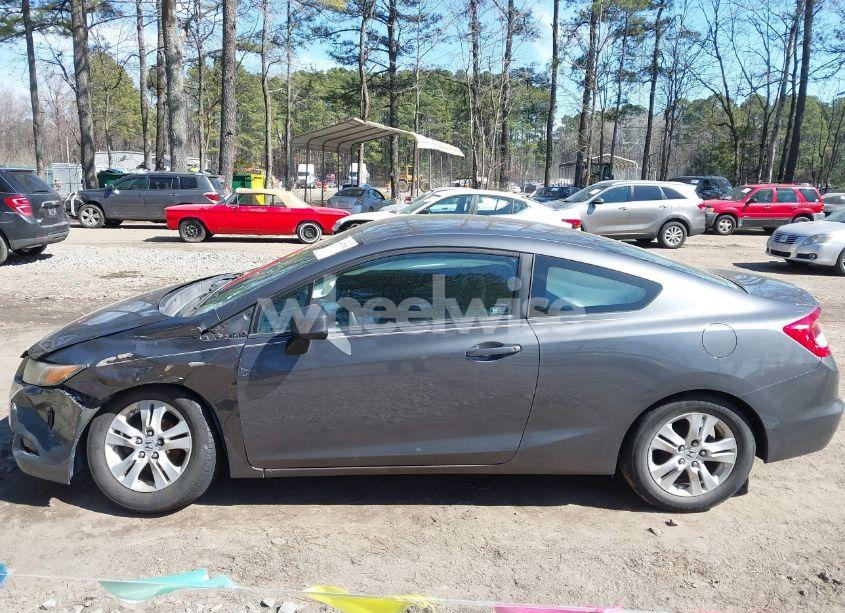 Photo 14 of 2012 Honda Civic LX (VIN 2HGFG3B58CH533618)