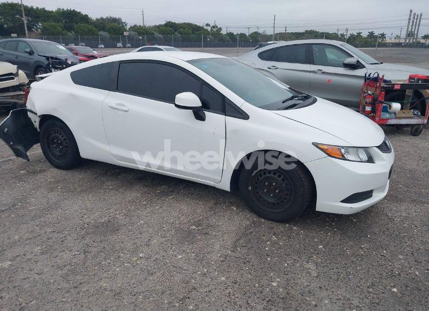 2012 Honda Civic LX (VIN 2HGFG3B58CH535577) main photo