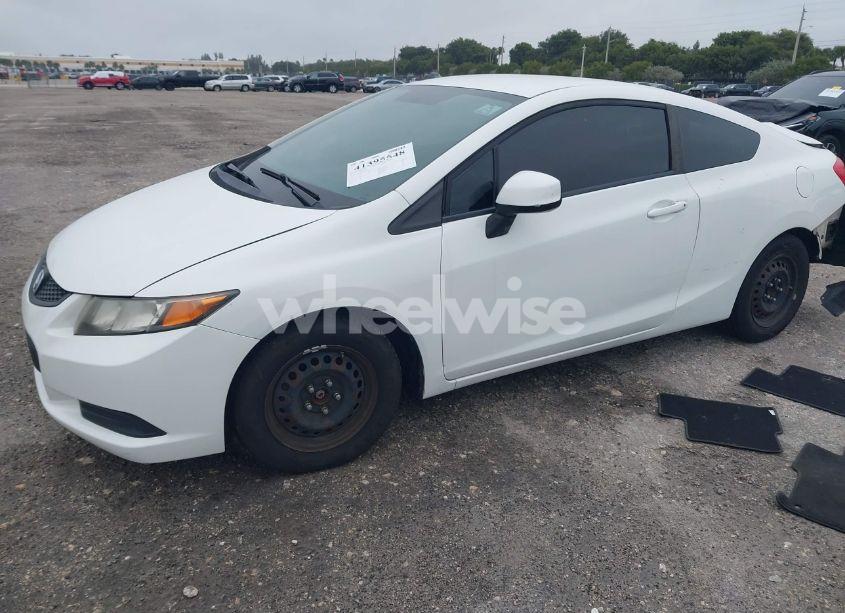 Photo 2 of 2012 Honda Civic LX (VIN 2HGFG3B58CH535577)