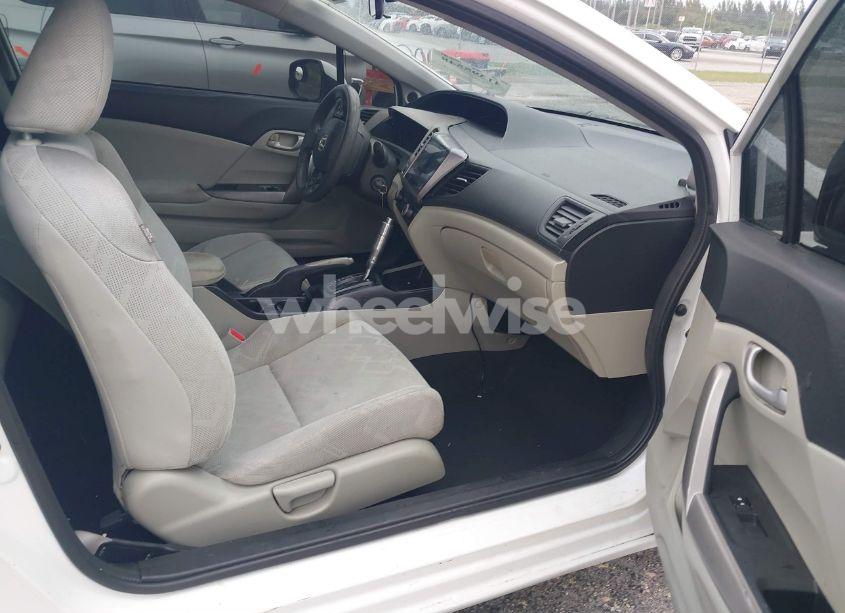 Photo 5 of 2012 Honda Civic LX (VIN 2HGFG3B58CH535577)