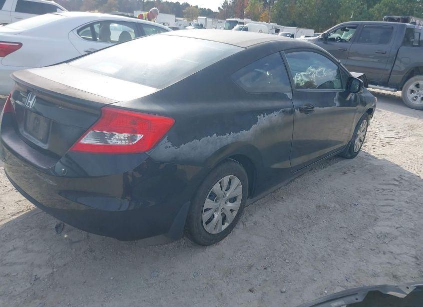 Photo 4 of 2012 Honda Civic LX (VIN 2HGFG3B58CH543887)