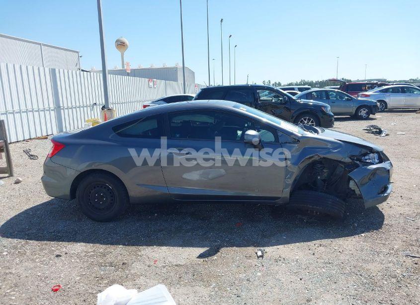 Photo 13 of 2012 Honda Civic LX (VIN 2HGFG3B58CH560673)