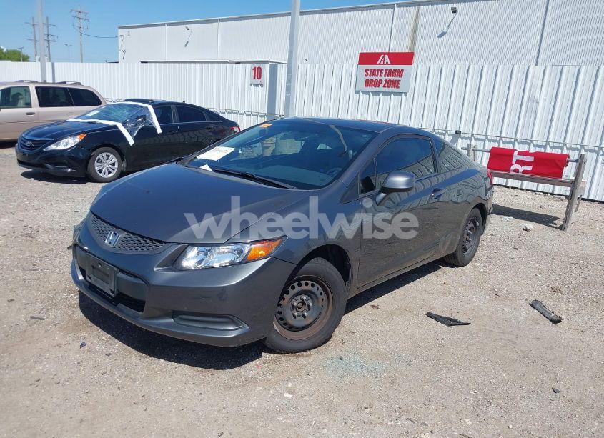 Photo 2 of 2012 Honda Civic LX (VIN 2HGFG3B58CH560673)
