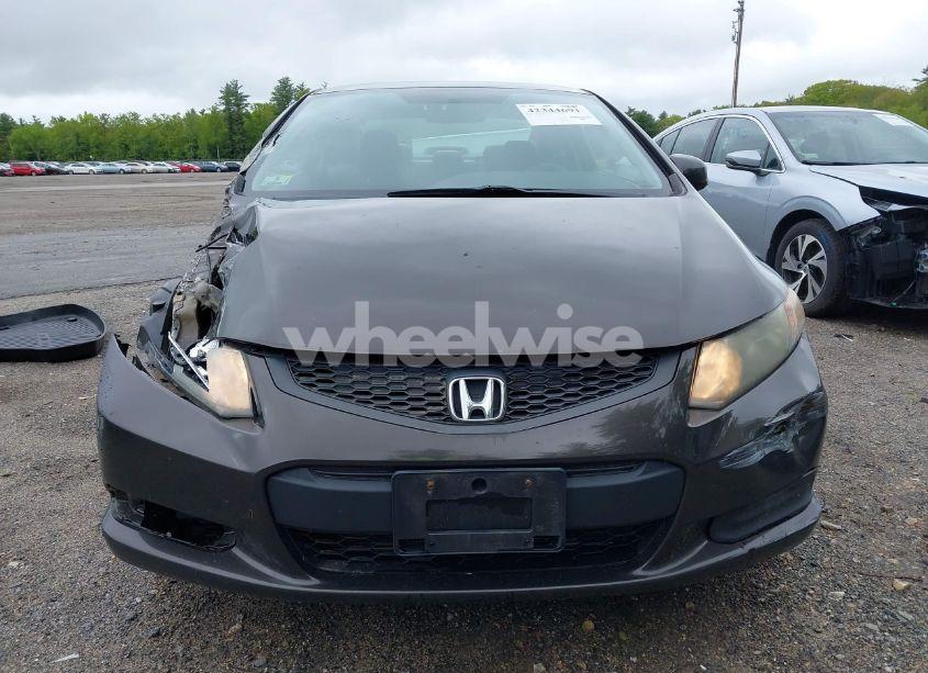 Photo 13 of 2013 Honda Civic LX (VIN 2HGFG3B58DH504959)