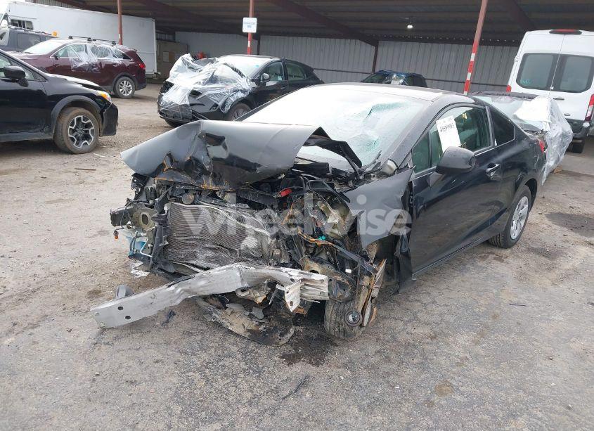 Photo 2 of 2013 Honda Civic LX (VIN 2HGFG3B58DH507943)