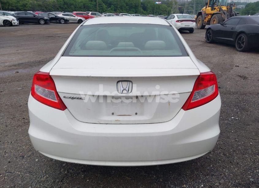 Photo 17 of 2013 Honda Civic LX (VIN 2HGFG3B58DH516433)