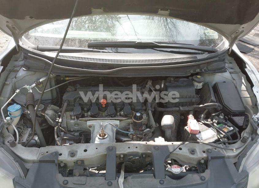 Photo 10 of 2015 Honda Civic LX (VIN 2HGFG3B58FH520064)