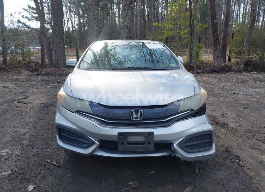 Photo 6 of 2015 Honda Civic LX (VIN 2HGFG3B58FH520064)