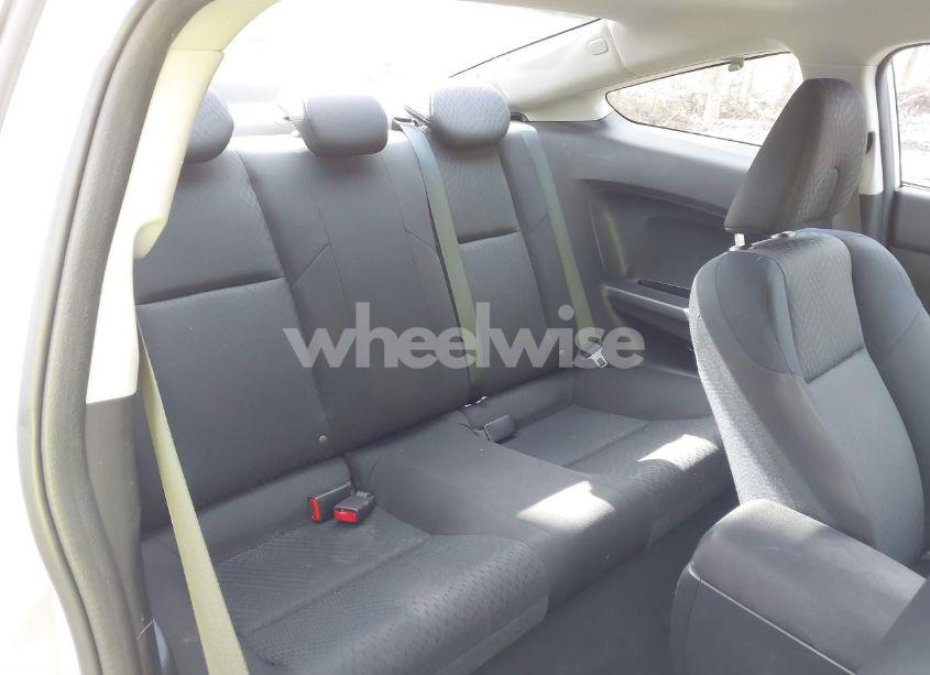 Photo 8 of 2015 Honda Civic LX (VIN 2HGFG3B58FH520064)