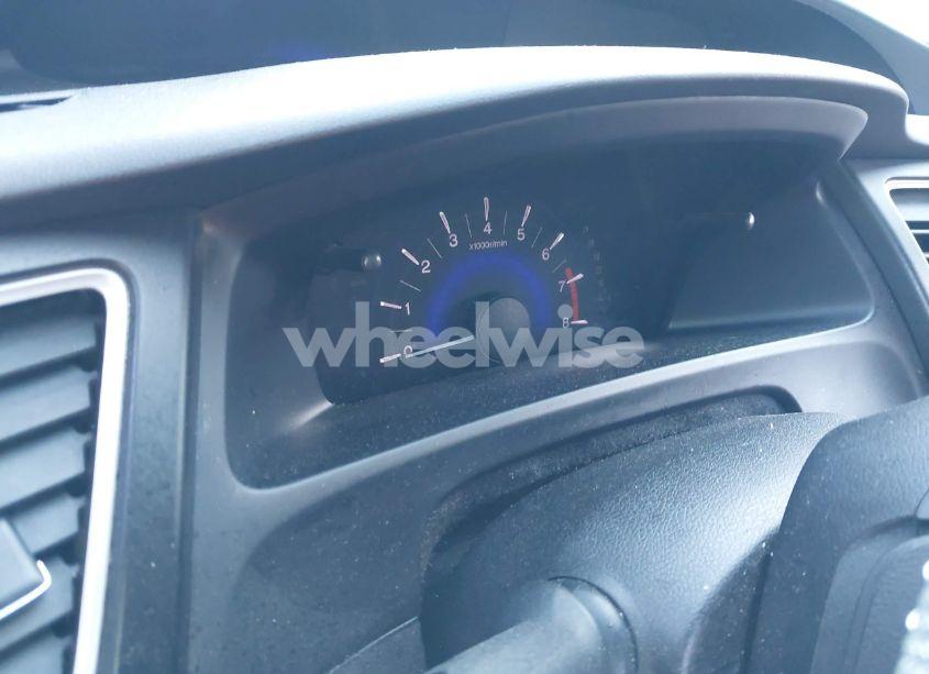 Photo 7 of 2015 Honda Civic LX (VIN 2HGFG3B58FH531792)