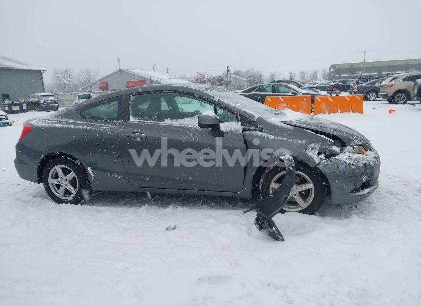 Photo 13 of 2012 Honda Civic LX (VIN 2HGFG3B59CH529545)