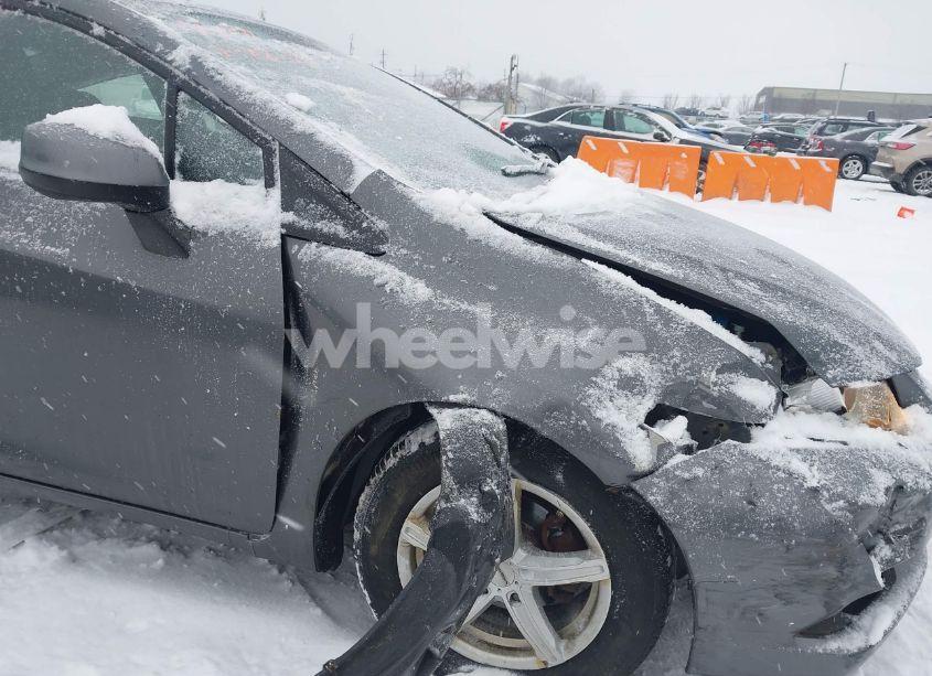 Photo 6 of 2012 Honda Civic LX (VIN 2HGFG3B59CH529545)