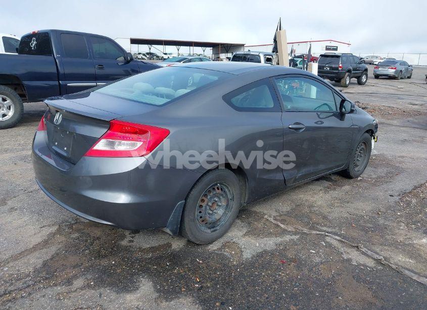 Photo 4 of 2012 Honda Civic LX (VIN 2HGFG3B59CH556552)