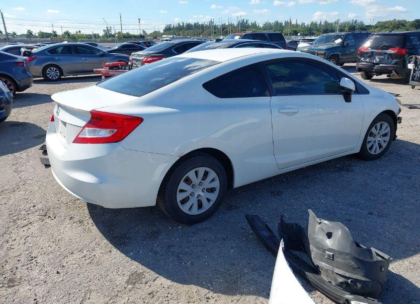 Photo 4 of 2012 Honda Civic LX (VIN 2HGFG3B59CH564859)