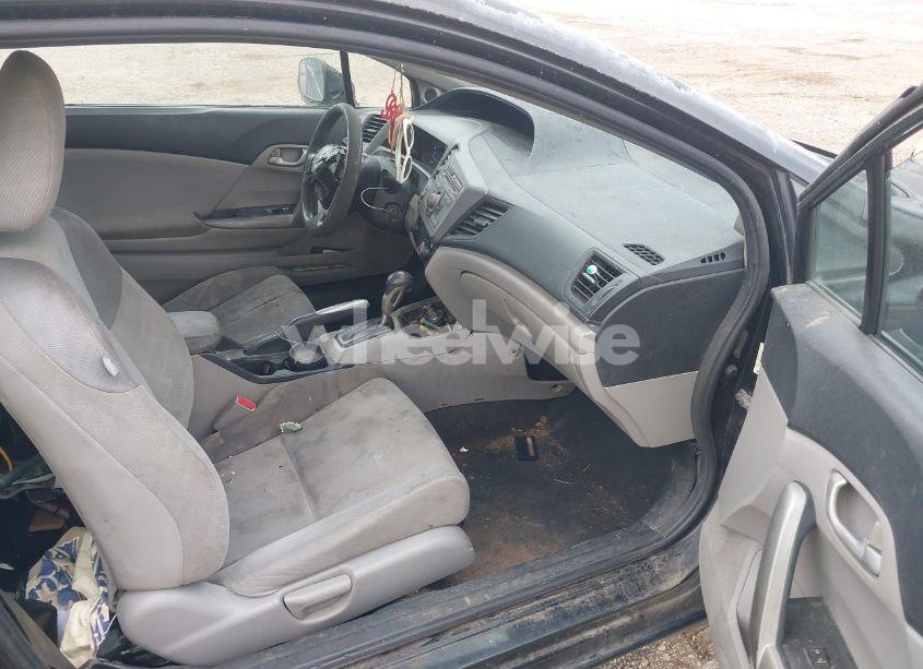 Photo 5 of 2012 Honda Civic LX (VIN 2HGFG3B59CH565932)