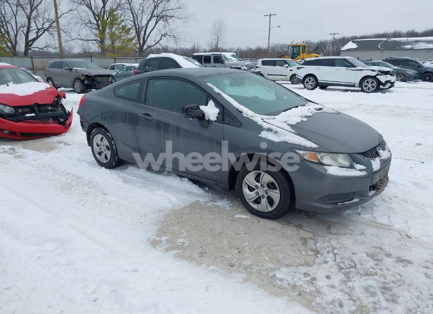 2013 Honda Civic LX (VIN 2HGFG3B59DH515601) main photo