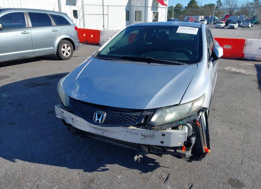 Photo 6 of 2013 Honda Civic LX (VIN 2HGFG3B59DH521883)