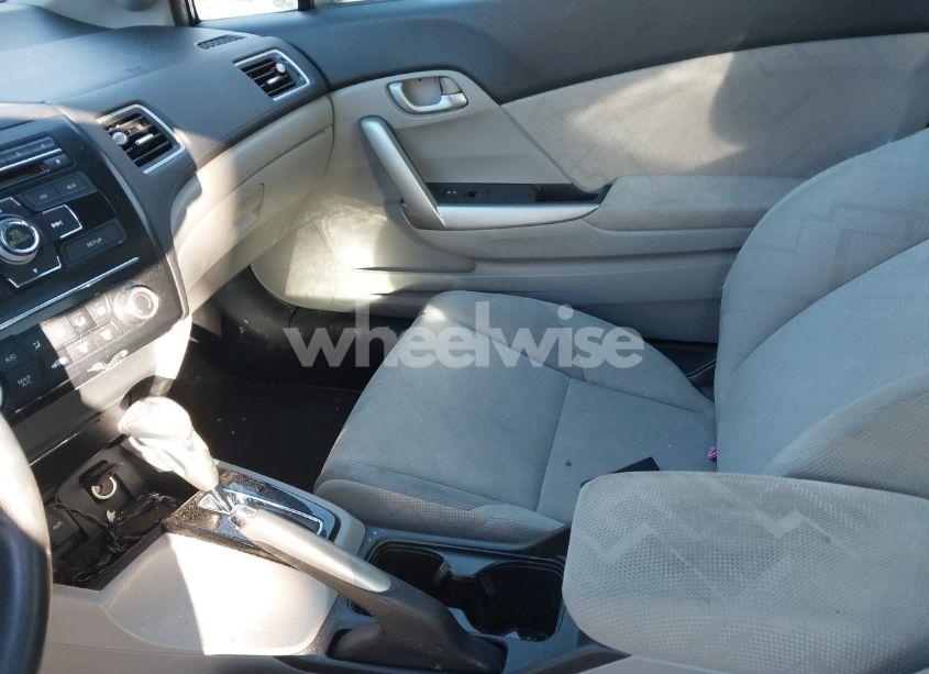 Photo 5 of 2013 Honda Civic LX (VIN 2HGFG3B59DH522273)