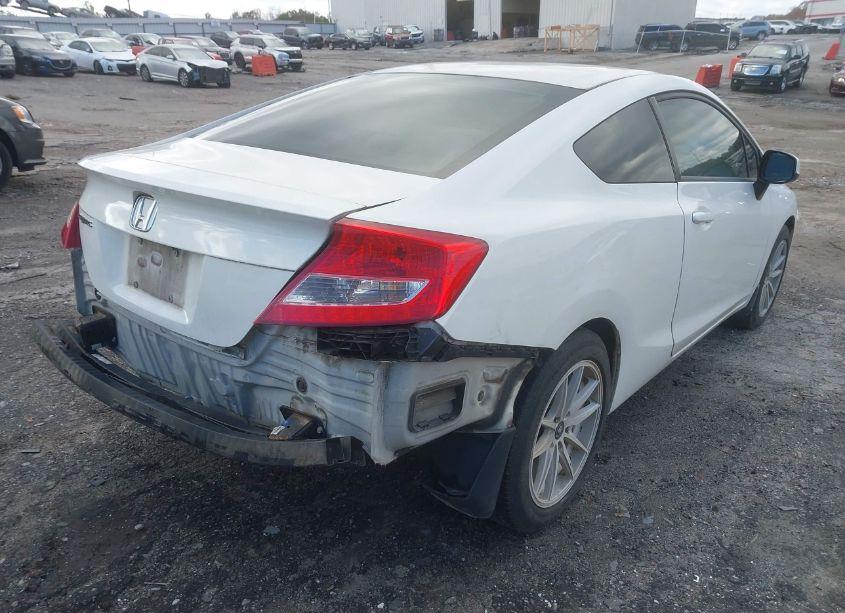 Photo 4 of 2013 Honda Civic LX (VIN 2HGFG3B59DH531748)