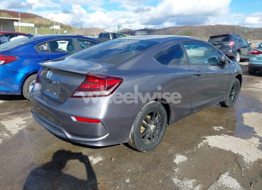 Photo 4 of 2015 Honda Civic LX (VIN 2HGFG3B59FH507615)