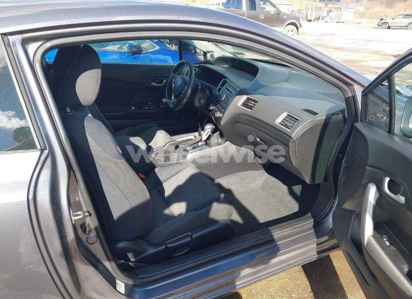 Photo 5 of 2015 Honda Civic LX (VIN 2HGFG3B59FH507615)