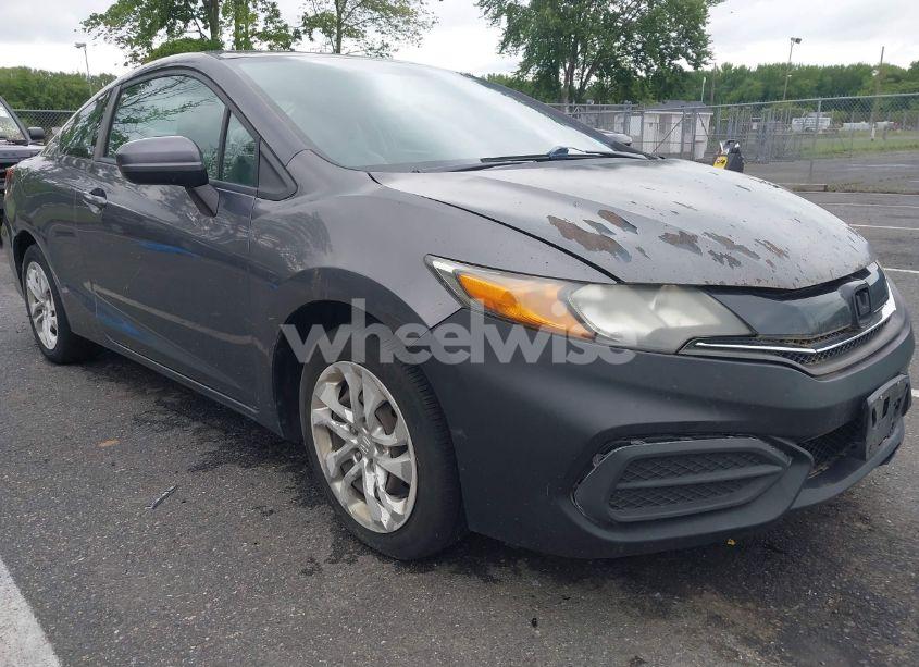 2015 Honda Civic LX (VIN 2HGFG3B59FH528819) main photo
